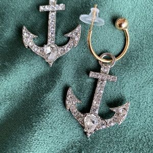 Hoop Earrings with Removable Pendant with silicon backings